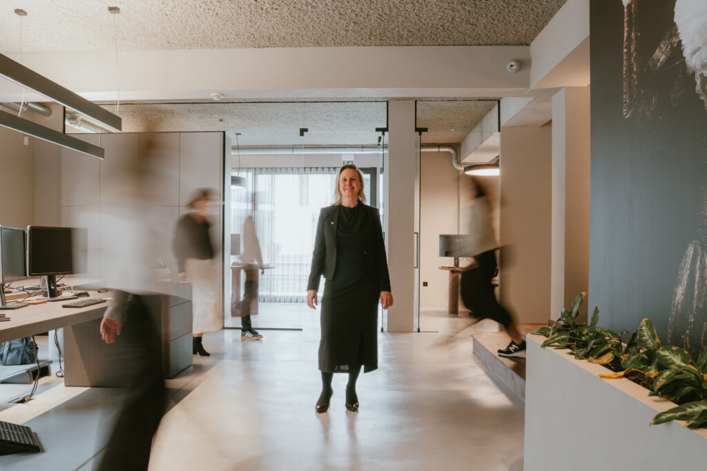 Romi photo and design-100